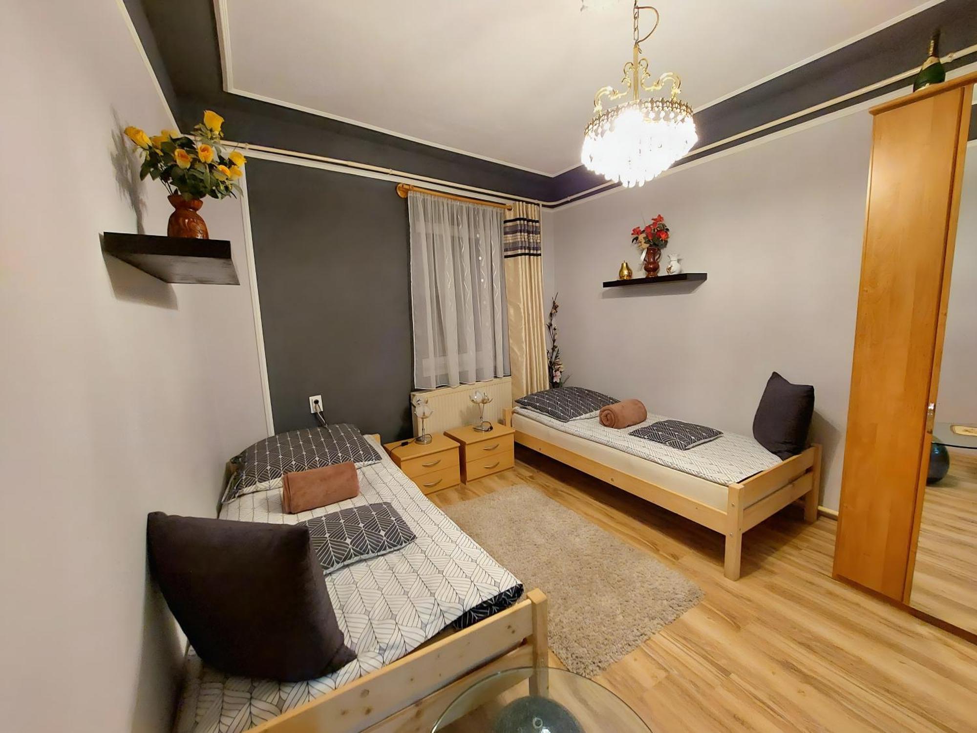 Kata Vendeghaz Apartment Sátoraljaújhely Екстериор снимка